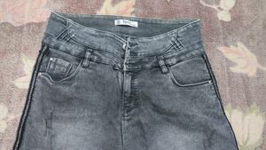 Gray Wash Jeans with Zipper Detail