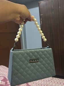Ecco Pearl Handle Bag