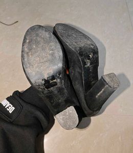 Floral Embroidered Ankle Boots