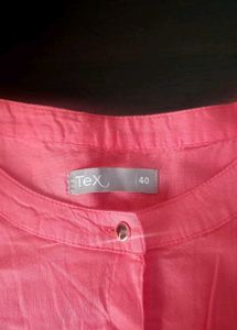 Coral Sleeveless Top