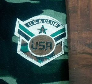 Camouflage Print Zip-Up Hoodie