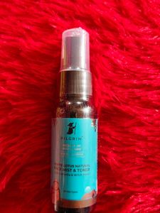 Pilgrim Korean Beauty White Lotus Refreshing Face
