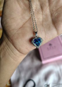 PRAO Passionate Promise Heart Pendant 💙✨
