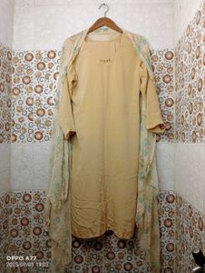 Yellow Casual Kurta Sets & Suits (Women's)