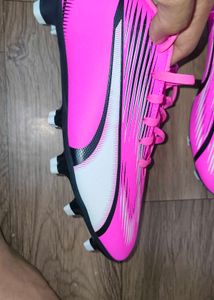 Football Shoes Puma Ultra soccer Boots Uk9 Size
