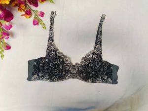 🇳🇿💫💗 Imported Elegant Black Lace Bra
