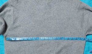 UNIQLO Unisex Crewneck Jumper- Size M