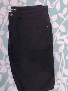 Men&#39;s Black Denim Shorts