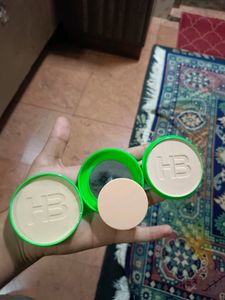 Green Tea 2 In 1 Compact Powder (HUDA BEAUTY)