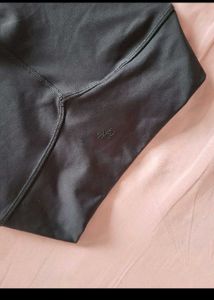 H&amp;M NEW Flared Sport Legging With DryMove /Small