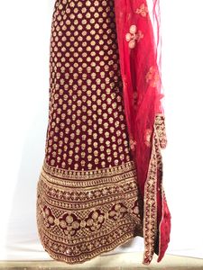Beautiful Heavy Bridal Lehenga Choli With Dupatta