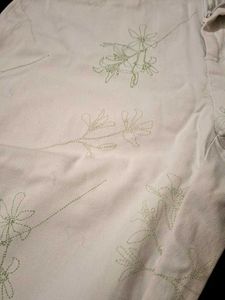 Floral Cropped Pants