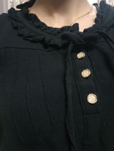 Women Beautiful New Black Top