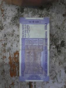 100 Indian Rupees  Rare 786 Note