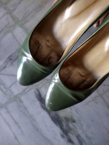 Used Green Ballerinas