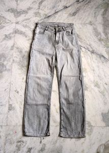 Wide/straight fit Denim Jeans