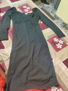 Chic Bodycon Midi Dress black