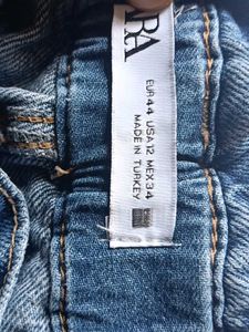 Zara Jeans