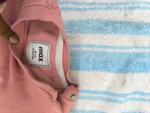 Sweat Shirt