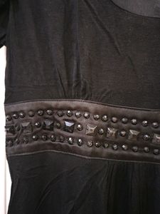 Black Madame Top