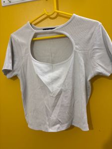 ZUDIO - Front Cut Short Sleeve Top