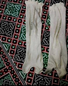 White Hairpins