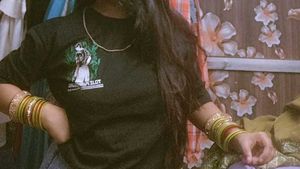 Graphic Print Tee