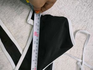 Black &amp; White Crisscross Bra Top 💚