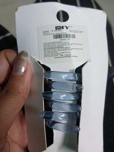 combo offerr 💥Bow Earrings and chain with butterf