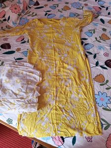 Selling Yellow Embroidered Kurta Sets