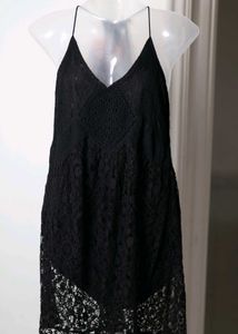 Elegant Black Lace Mini Dress