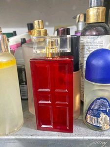 Elizabeth Arden red door perfume