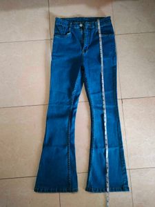 Bootcut Jeans 🌀🥤🐋👖🔹🧞