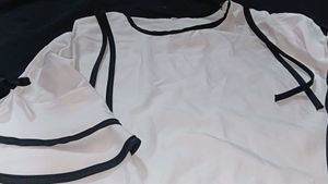 Korean Top🐰 In Colour White And Black...🌸 You&#39;ll