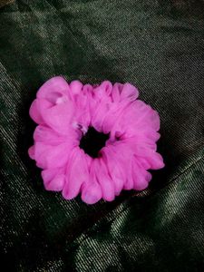 10 Piece Pink Color Scrunchies. New
