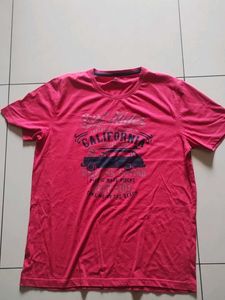 Max Red California T-shirt