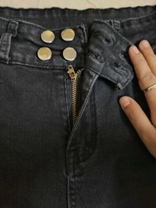 Black High-Waisted Flare Jeans