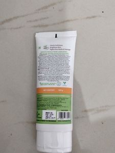 Vitamin C Face Scrub