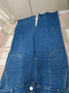 Straight Jeans