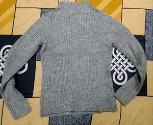 Sweaters &amp; Turtleneck Tops