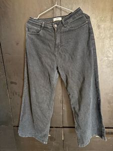 Flared Jeans