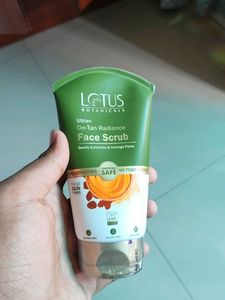 Lotus Botanicals Ubtan De-Tan Face Scrub Brand New