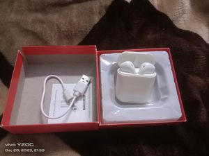 Earpods By i12
