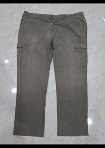 brand new cargo 6 pocket