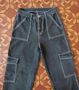 Contrast Stitch Wide Leg Cargo Jeans