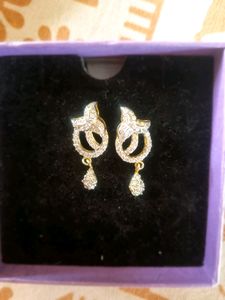 Diamond And Gold Stylish Jewellery