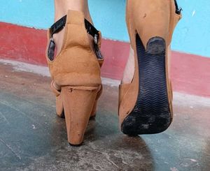 Stylish Tan Heels