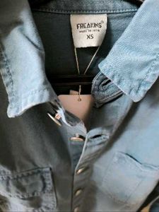 Unisex Casual Button-Down Shirt