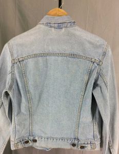 Vintage 90s Denim Trucker Jacket Lightwash