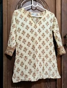 Short Kurti